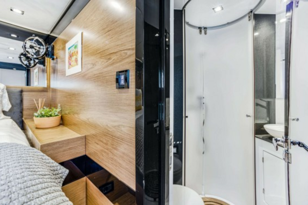 Sunreef 60 Loft Yacht For Sale