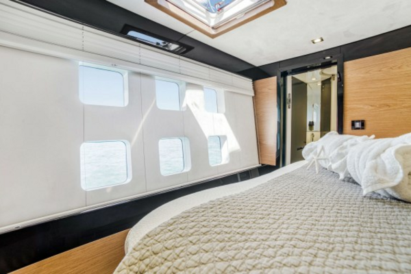 Sunreef 60 Loft Yacht For Sale