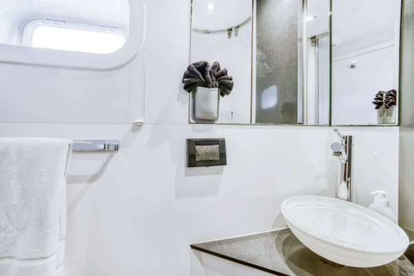 Sunreef 60 Loft Yacht For Sale