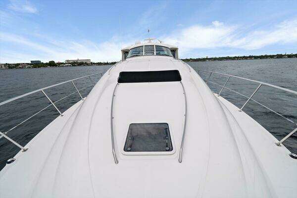 Sea Ray 480 Motor Yacht Yacht For Sale