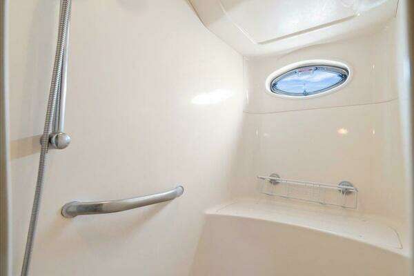 Sea Ray 480 Motor Yacht Yacht For Sale