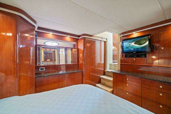 Sea Ray 480 Motor Yacht Yacht For Sale
