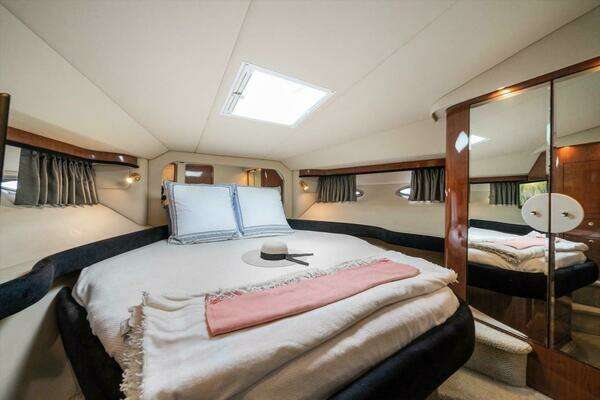 Sea Ray 480 Motor Yacht Yacht For Sale
