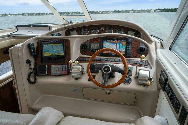 Sea Ray 480 Motor Yacht Yacht For Sale