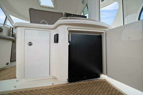 Sea Ray 480 Motor Yacht Yacht For Sale