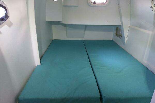 Stealth 13C Yacht For Sale