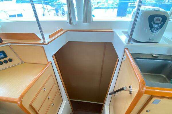 Lagoon 400 Yacht For Sale