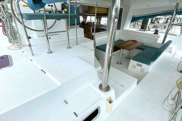 Lagoon 400 Yacht For Sale