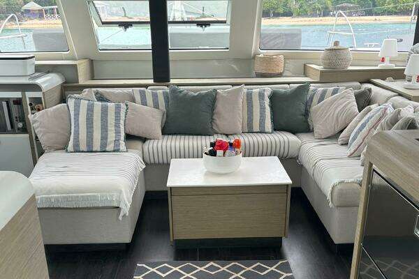 Fountaine Pajot Elba 45 Yacht For Sale