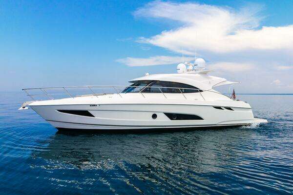 Riviera 4800 Sport Yacht Yacht For Sale