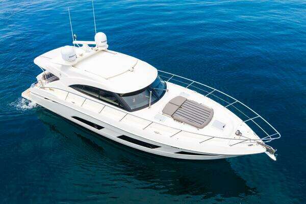 Riviera 4800 Sport Yacht Yacht For Sale