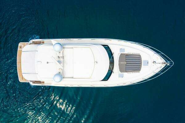 Riviera 4800 Sport Yacht Yacht For Sale