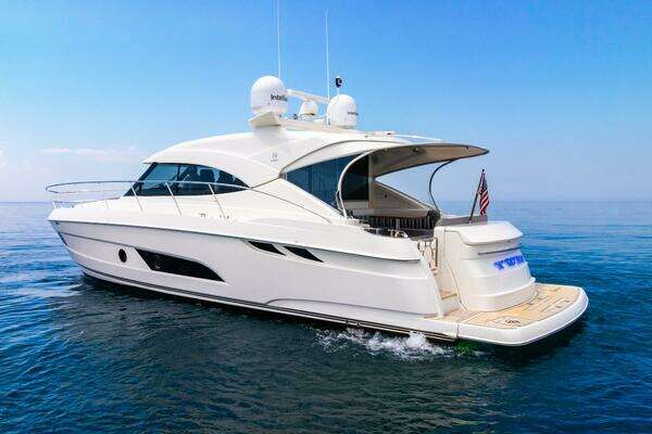 Riviera 4800 Sport Yacht Yacht For Sale