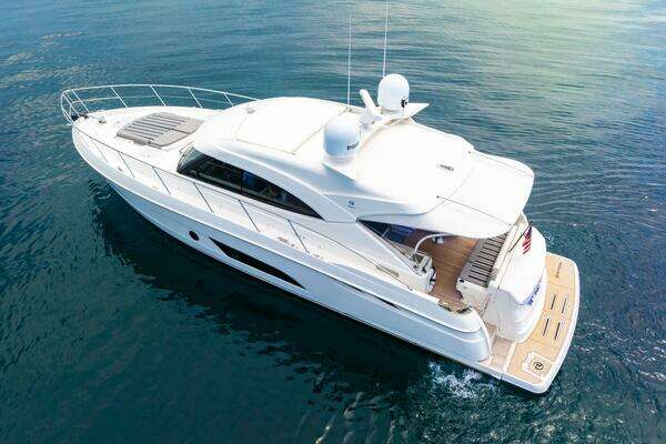 Riviera 4800 Sport Yacht Yacht For Sale