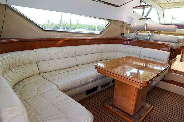 Ferretti Yachts 55 Motor Yacht Yacht For Sale