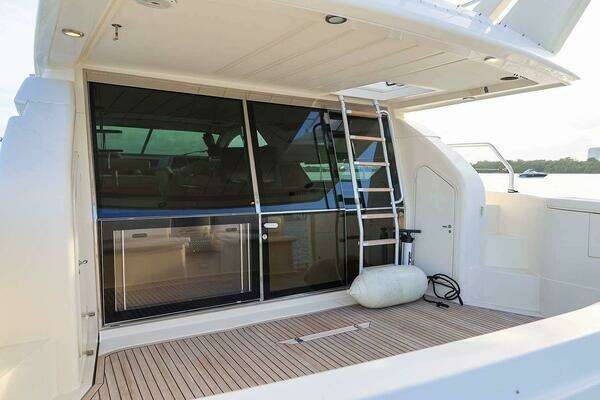 Ferretti Yachts 55 Motor Yacht Yacht For Sale