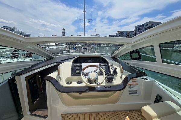 Beneteau Gran Turismo 40 Yacht For Sale