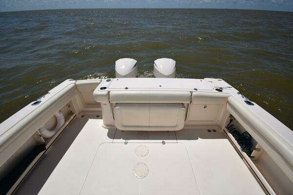 Grady-White 330 Express Yacht For Sale