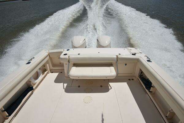 Grady-White 330 Express Yacht For Sale