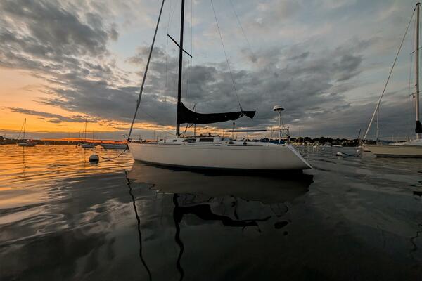 Hijinx 37ft Express Yacht For Sale