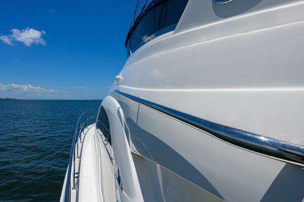Sea Ray 50/52 Sedan Bridge Yacht For Sale