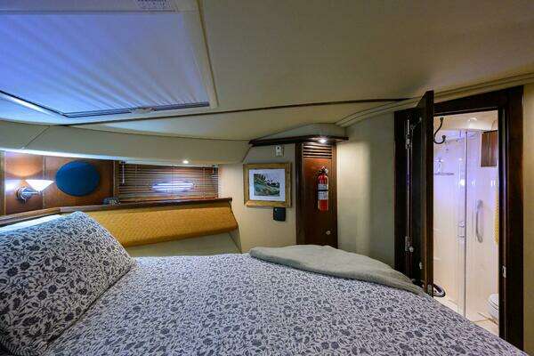 Sea Ray 50/52 Sedan Bridge Yacht For Sale
