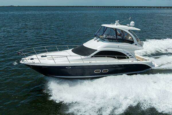 Sea Ray 50/52 Sedan Bridge Yacht For Sale