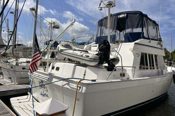 43-ft-Mainship-2002-430 Trawler-KrisSea Deltaville Virginia United States  yacht for sale