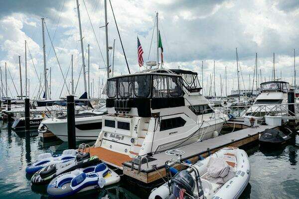 Photo of the 1991 Cruisers Yachts 3850 Aft Cabin "Bada Bing"