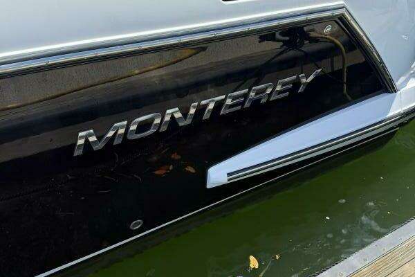 Monterey 360 Sport Coupe Yacht For Sale