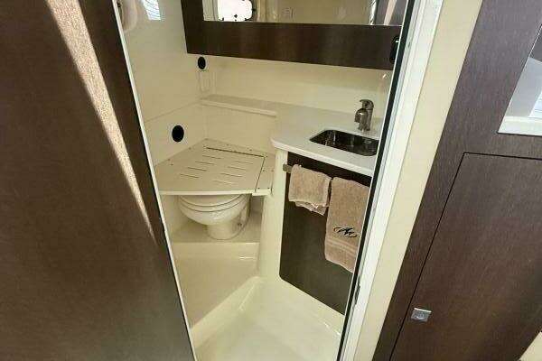 Monterey 360 Sport Coupe Yacht For Sale