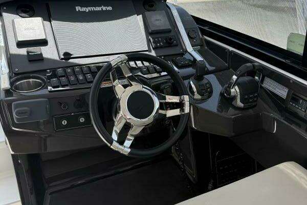 Monterey 360 Sport Coupe Yacht For Sale