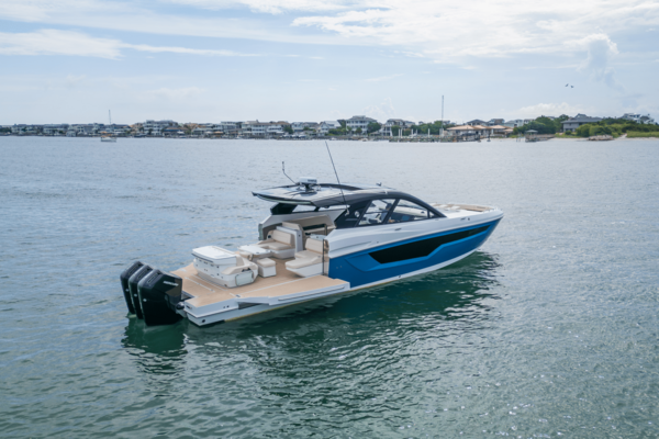 50ft Cruisers Yachts Yacht For Sale