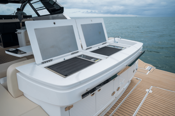 50ft Cruisers Yachts Yacht For Sale