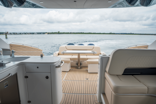 50ft Cruisers Yachts Yacht For Sale