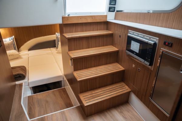 50ft Cruisers Yachts Yacht For Sale