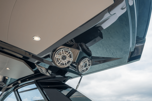 50ft Cruisers Yachts Yacht For Sale