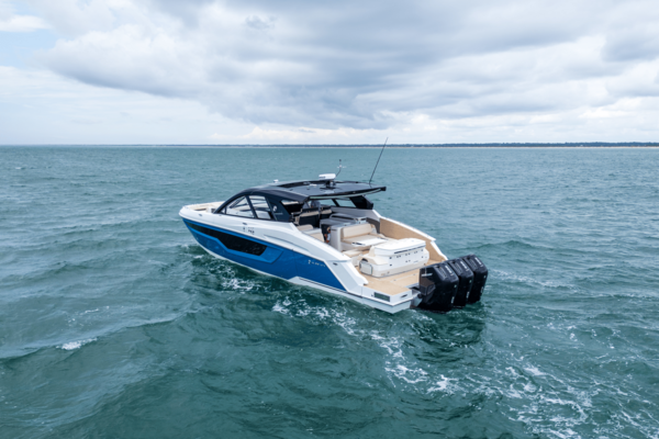 50ft Cruisers Yachts Yacht For Sale