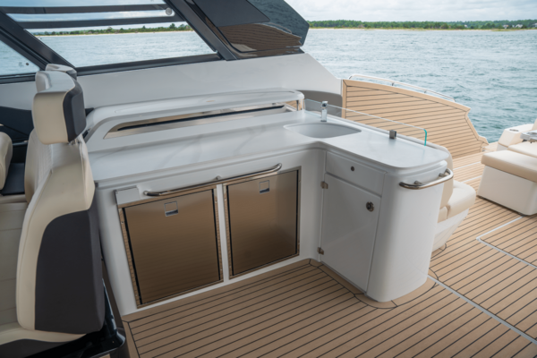 50ft Cruisers Yachts Yacht For Sale