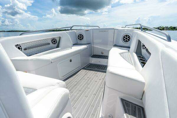 Dynamic  Yacht For Sale