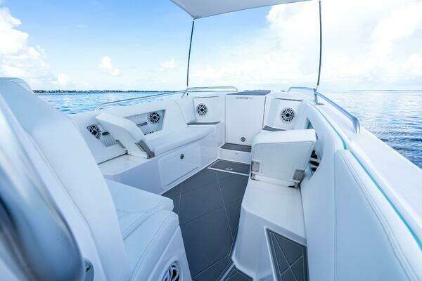 Dynamic  Yacht For Sale