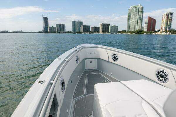 Dynamic  Yacht For Sale