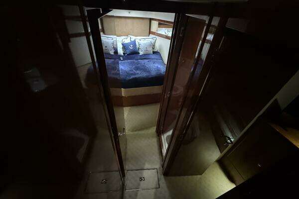 Riviera 42 Convertible Yacht For Sale