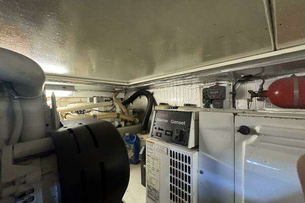 Riviera 42 Convertible Yacht For Sale