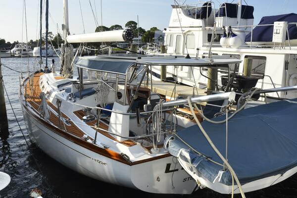 Liquid 44ft Cheoy Lee Yacht For Sale