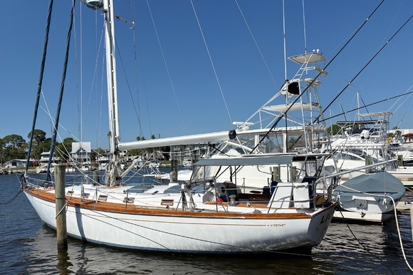 Liquid 44ft Cheoy Lee Yacht For Sale