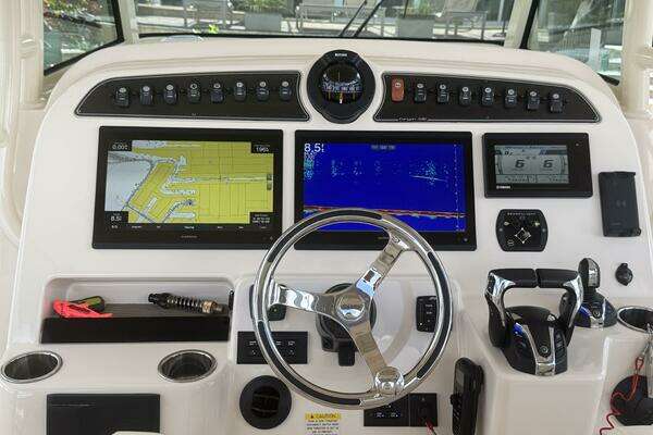 Grady-White 336 Canyon Yacht For Sale