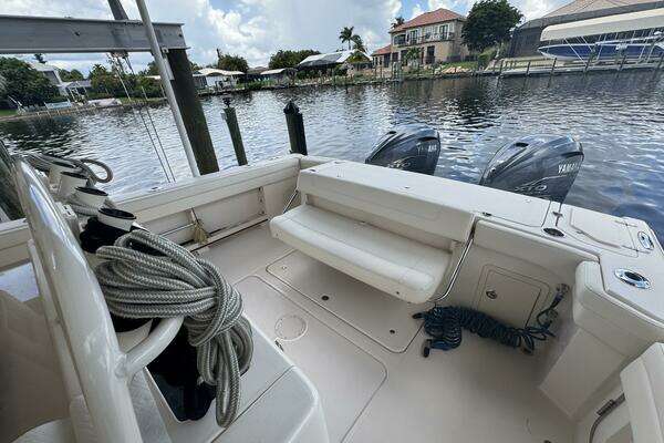 Grady-White 336 Canyon Yacht For Sale