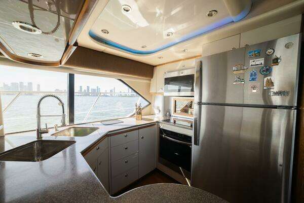 MAN 5788 Yacht For Sale