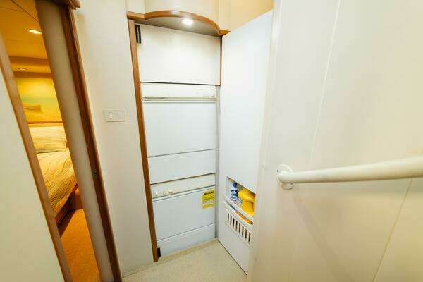 MAN 5788 Yacht For Sale